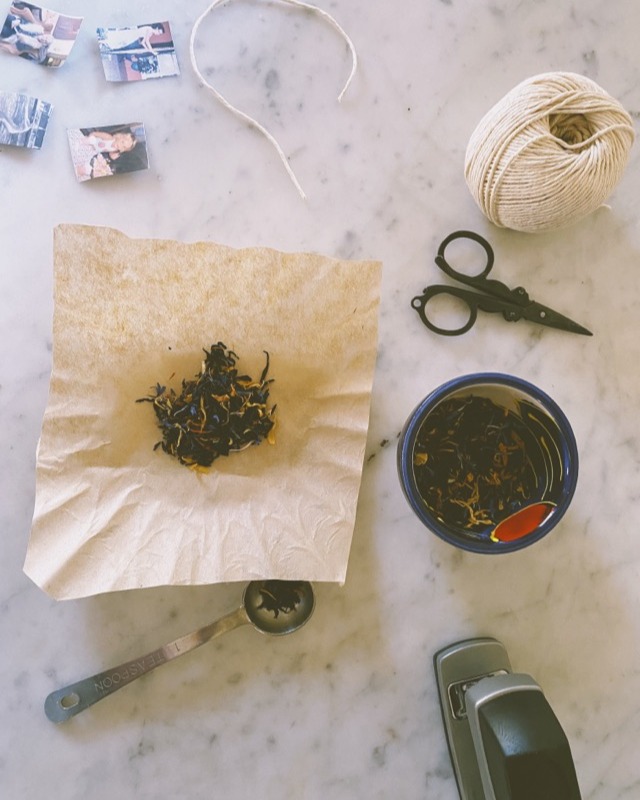 Filling a tea bag
